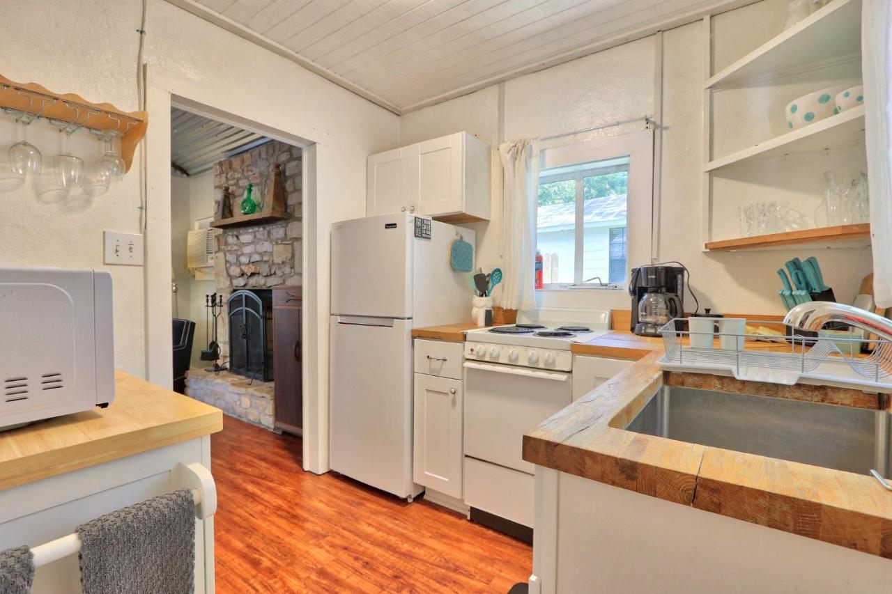 Vila Creekside Cabins - The Getaway Wimberley Exteriér fotografie